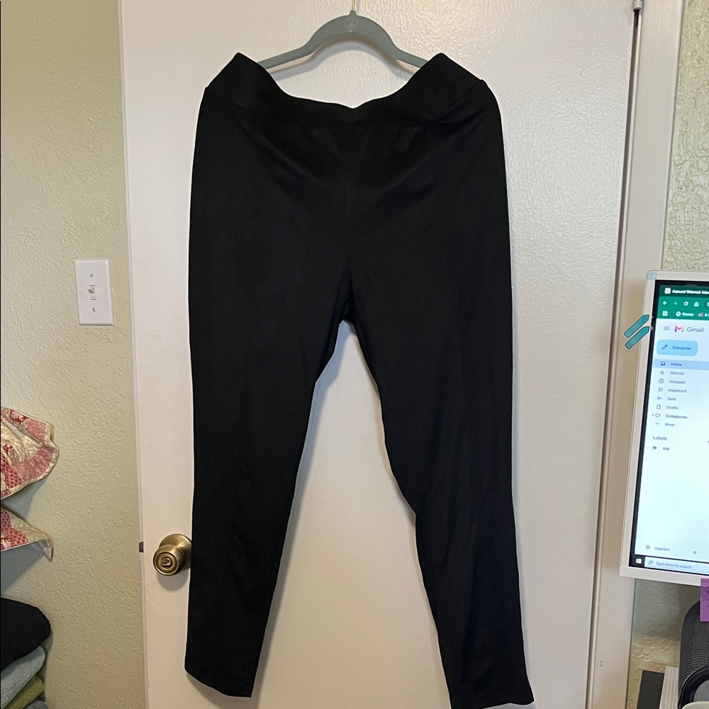 Seven7 Women's Black Straight Leg Pants
